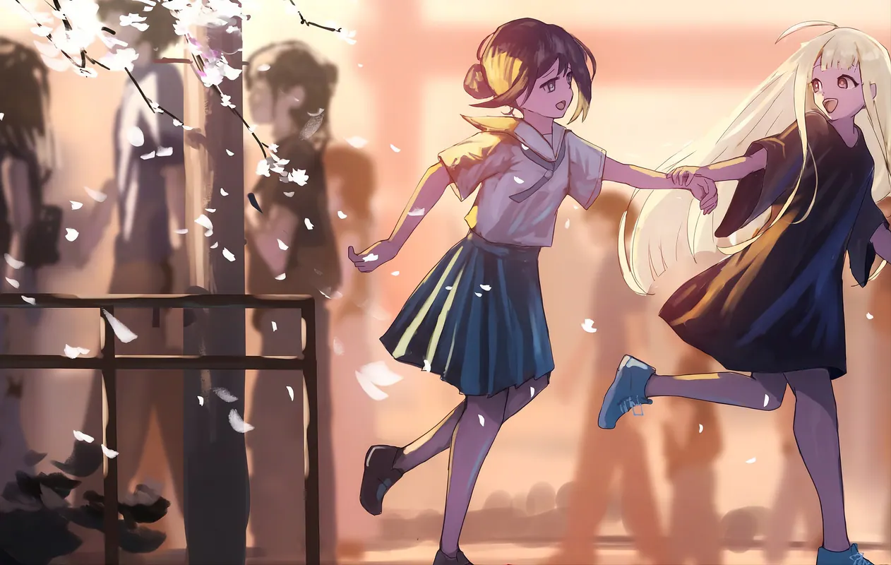 暖色月光中的两位少女